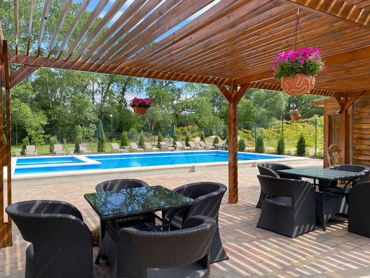 Комната 50 м² в 1-к., 1/1 эт.