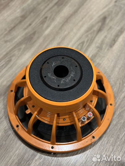 Сабвуфер aria 12