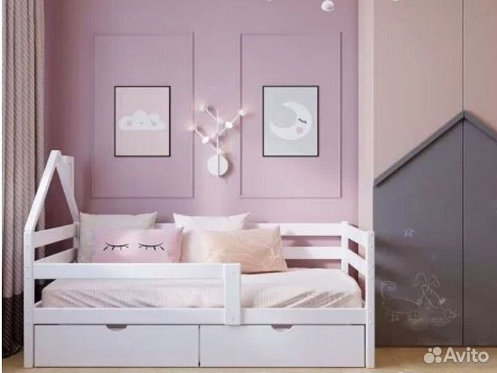 Детская кровать домик