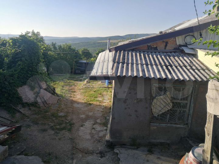 Дом 56 м² на участке 12 сот.