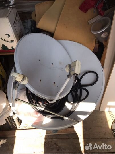 Антенна спутниковая