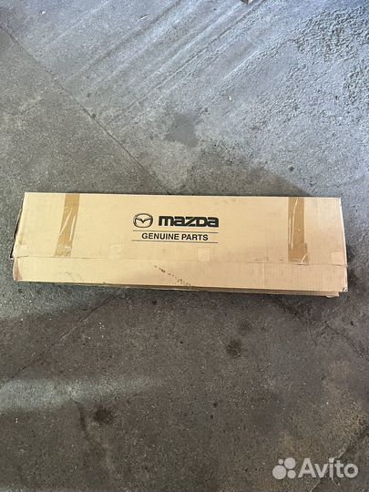 Усилитель бампера mazda 3