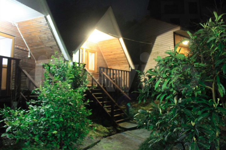 Дом 25 м² на участке 6 сот.