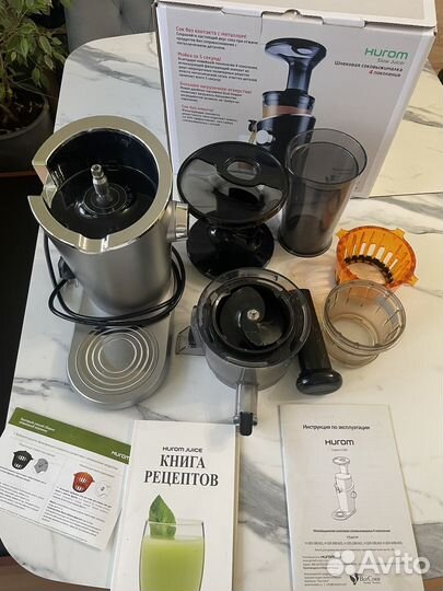 Соковыжималка Hurom H-100-sbea01, 4 поколение