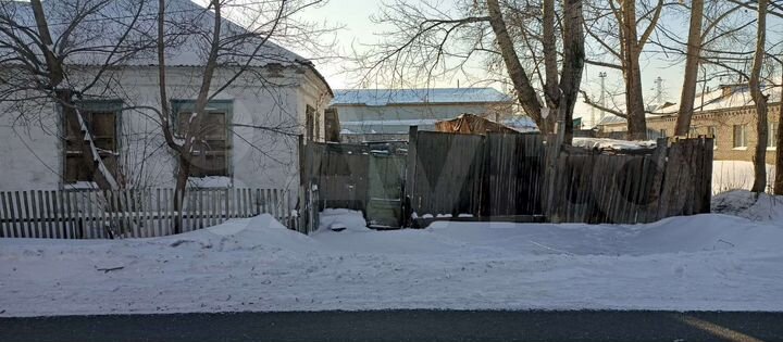 Дом 30 м² на участке 4,7 сот.