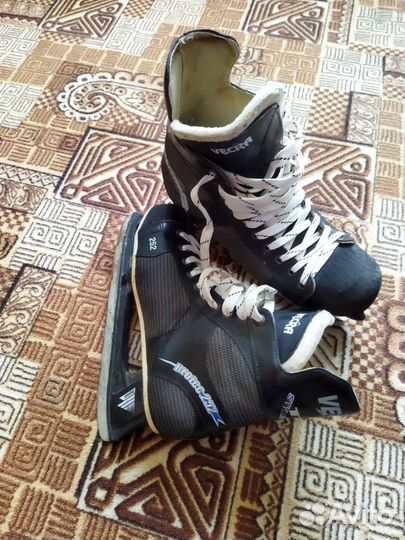 Коньки хоккейные Vecra 290мм