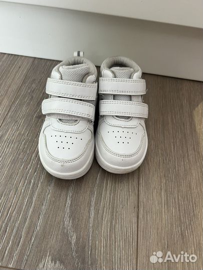 Кроссовки детские 21 размер