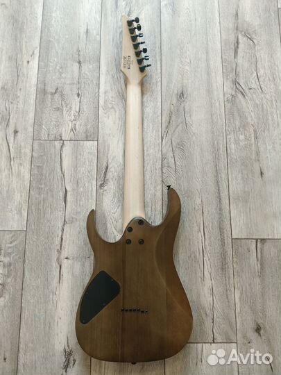 Семиструнная электрогитара Ibanez rg 7421