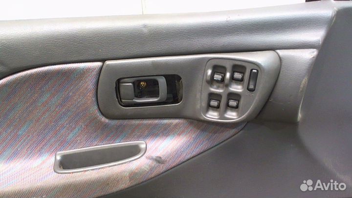 Дверь боковая Subaru Impreza (G10), 1998