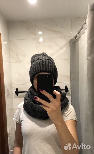 Комплект зимняя женская шапка снуд варежки