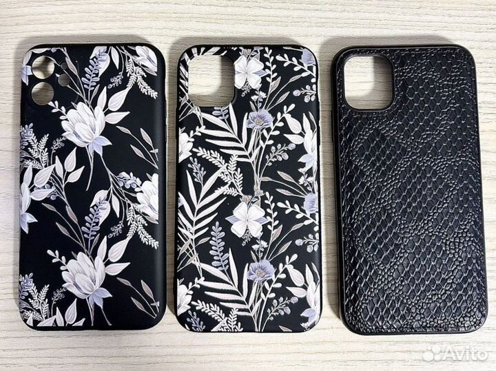 Чехол на iPhone 11