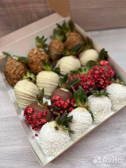 Набор клубники в шоколаде