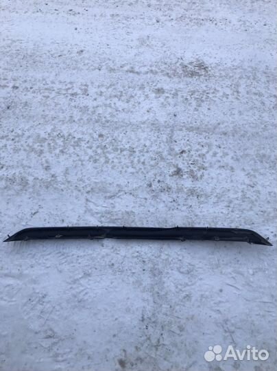 Планка под задний бампер Toyota Fortuner