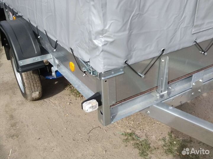 Прицеп легковой трейлер прораб 2.61*1.34