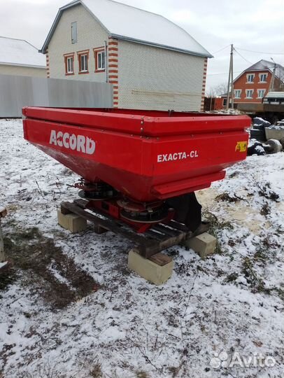 Разбрасыватель удобрений Kverneland Exacta CL, 2012