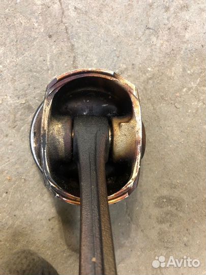 Поршень с шатуном Audi Allroud Quattro A6 2.7BES