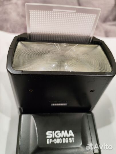 Фотовспышка Sigma EF-500 DG ST