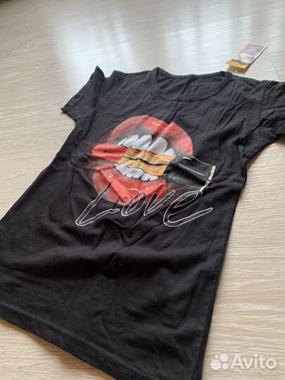 Вещи женские 40-42