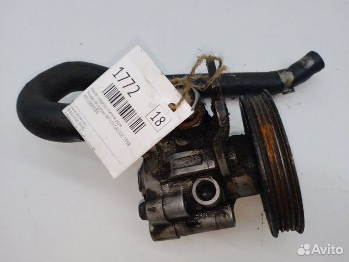 Насос гидроусилителя руля Nissan Wingroad WFY10