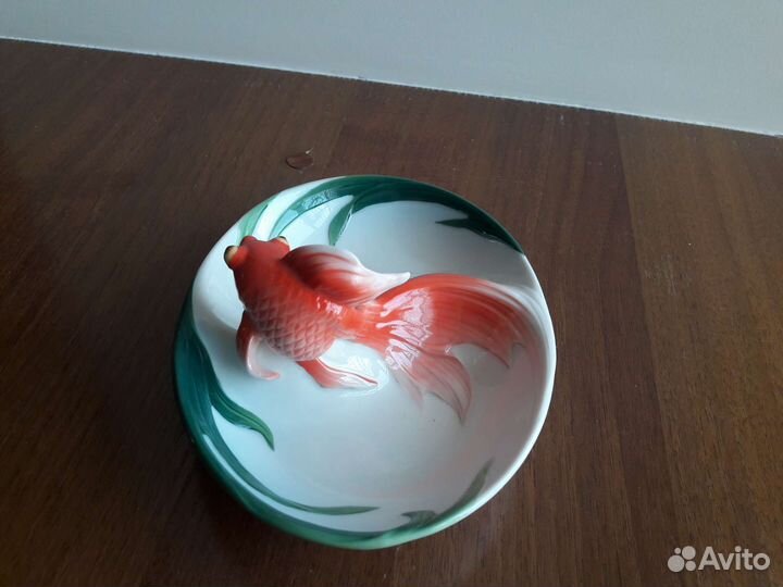 Икорница фарфор.новая