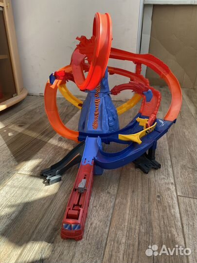 Хотвилс трек