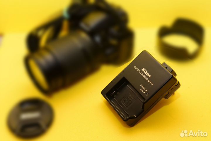 Зарядное устройство Nikon MH-24 (оригинал)