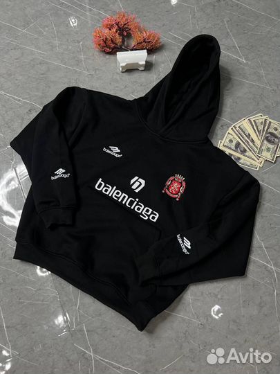 Толстовка мужская Balenciaga