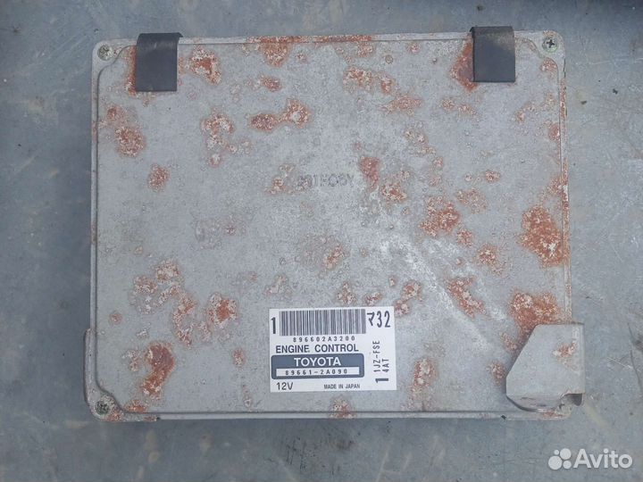Блок управления двс c Toyota Mark II JZX110 1JZ-FS