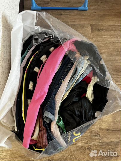 Огромный пакет женских вещей 42-44