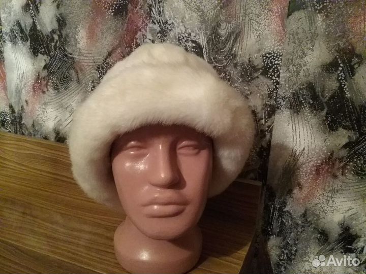 Шапка из искусственного меха