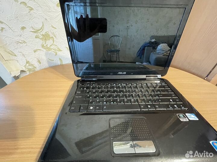 Ноутбук asus