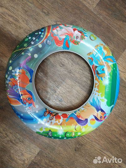 Круг надувной для плавания