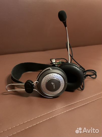 Наушники с микрофоном Genius