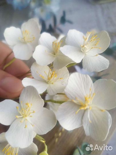 Шпильки с жасмином. Ручная работа