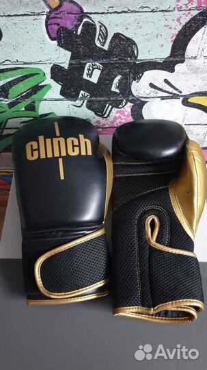 Боксерские перчатки 12 унций (7,5)