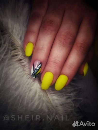 Маникюр и педикюр