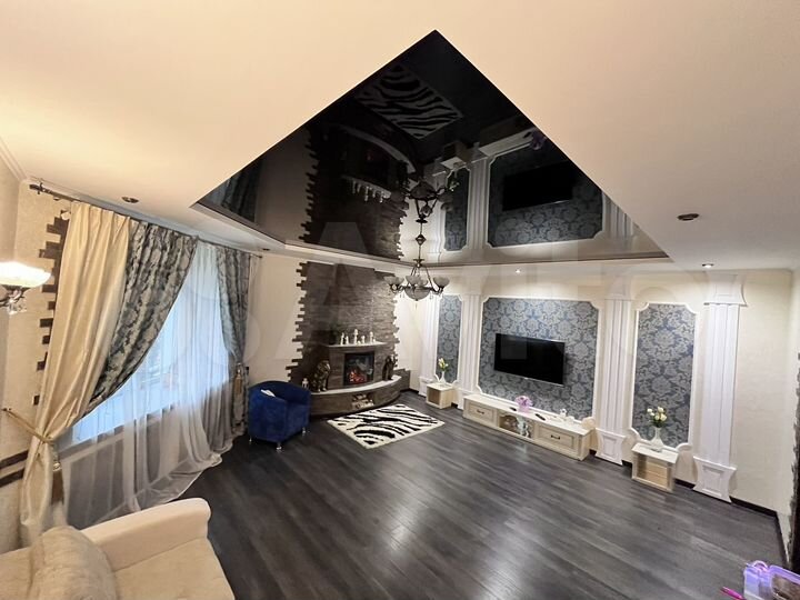 4-к. квартира, 110 м², 1/4 эт.