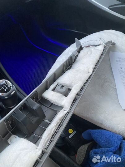 Накладка стойки solaris