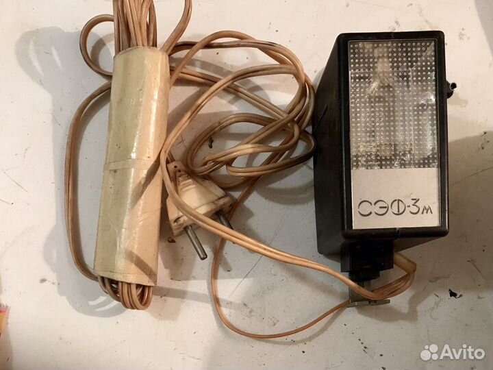 Фотоаппарат СССР со вспышкой