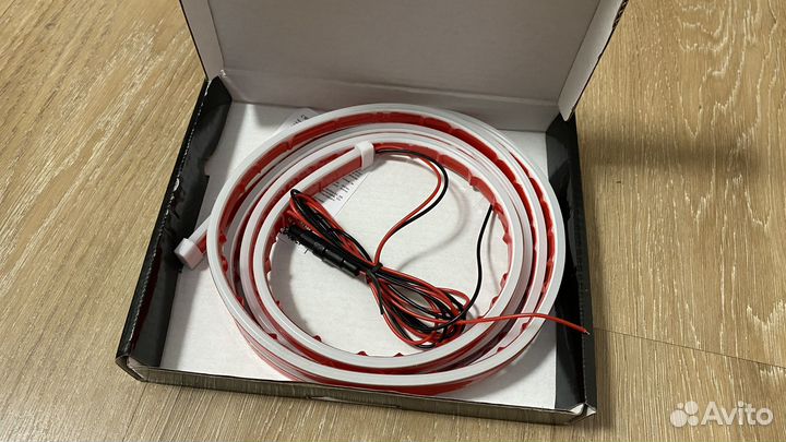 Светодиодная подсветка багажник Toyota Prius Alpha