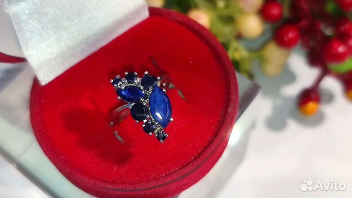Кольцо с цейлонскими сапфирами 3ct 16 разм 925