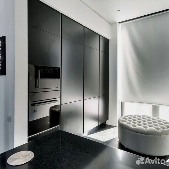 Кухонный гарнитур в современном стиле на заказ