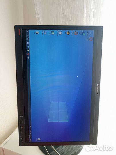 Монитор Lenovo LT2252p 22