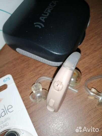 Слуховой аппарат новый