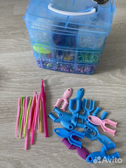 Резинки для плетения, станки, бусины, органайзеры