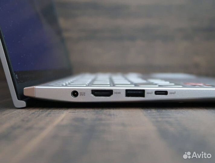 Ультрабук asus ZenBook 14 UM433D