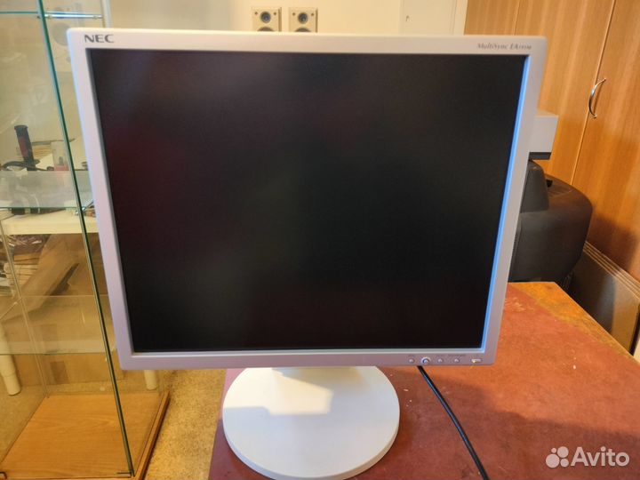 Монитор NEC MultiSync EA191M