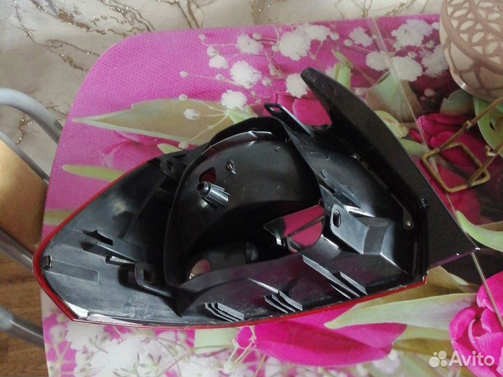 Фонарь задней правый