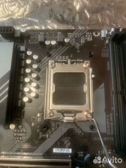 Комплект Ryzen 7500f + B650M K + 16GB DDR5