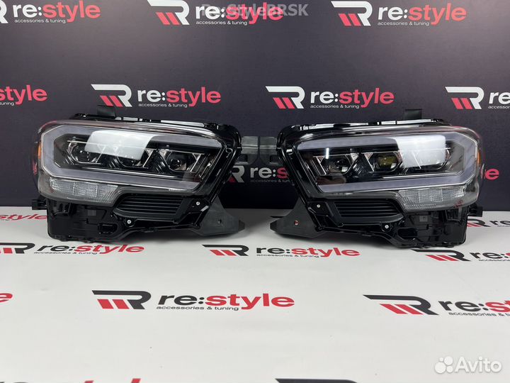 Фары Toyota Tacoma 16-20г